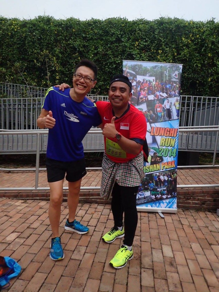 Runners pose for a fun shot. Photo credits: Mohan Marathon