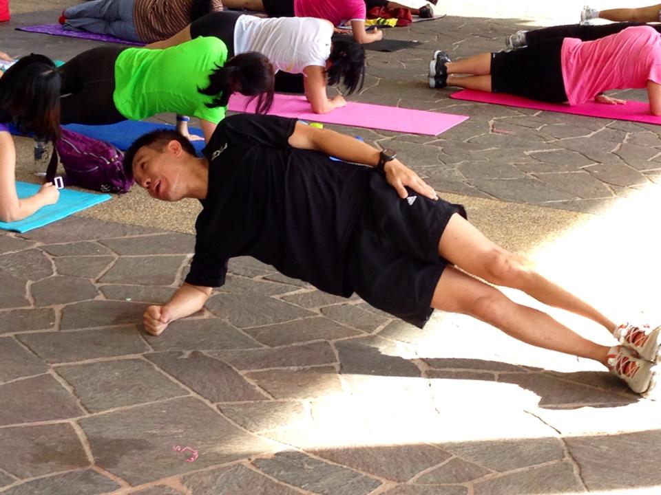 Side planks are part of the Functional 4by4 exercises.