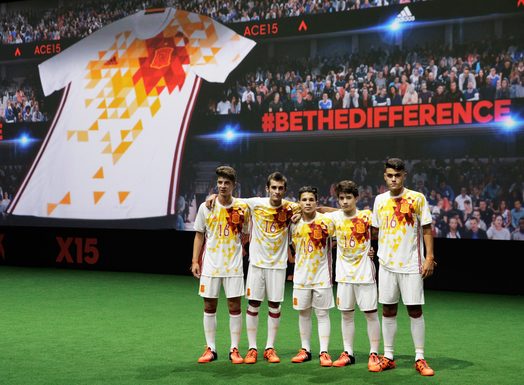 PARIS, FRANCE - NOVEMBER 12: Creators reveal the adidas Spain away kit for the UEFA 2016 Euro Championship(TM) at the World's first digital stadium, The Future Arena on November 12, 2015 in Paris, France. (Photo by Adam Pretty/Getty Images)