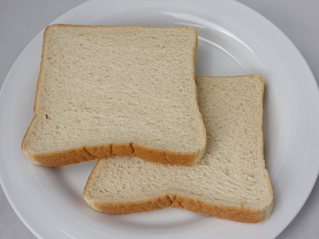 Thanks to Sunshine, I had the opportunity to sample the bread.