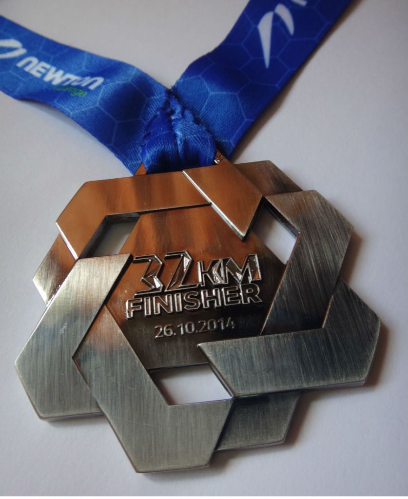 The Newton Challenge medal is one of the nicer looking ones so far.