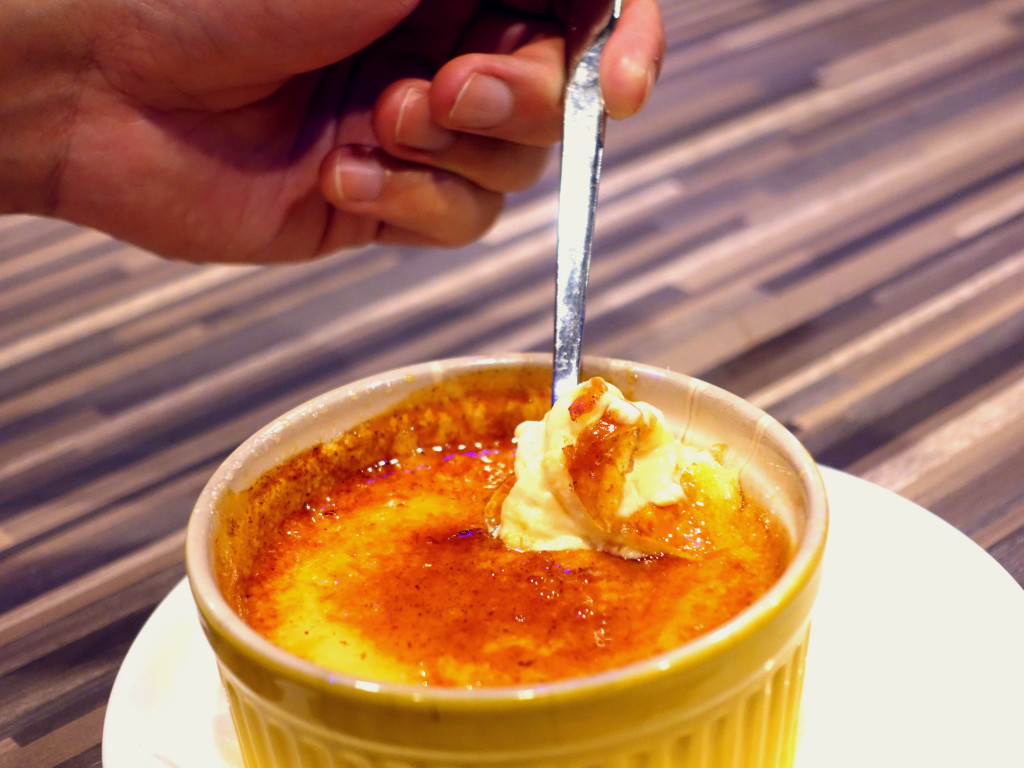 Creme brûlée.