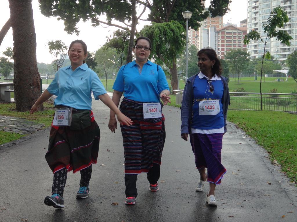 Enjoying the lovely scenery at Bishan Park.