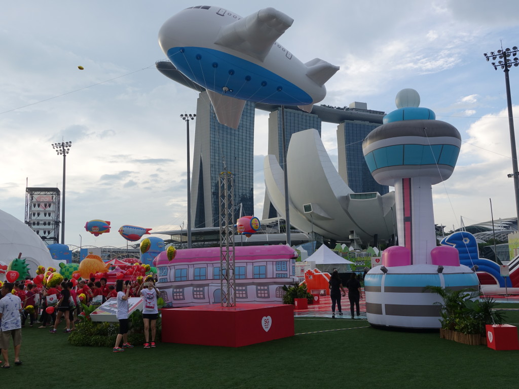 These colourful balloons caught my eye.