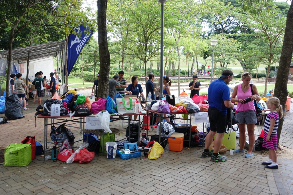 The baggage drop counter for runners.