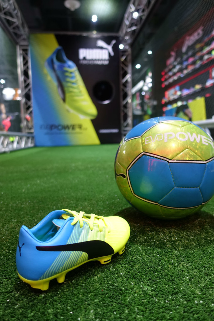 Take part in the evoPOWER challenge and find out how powerful your kick is.