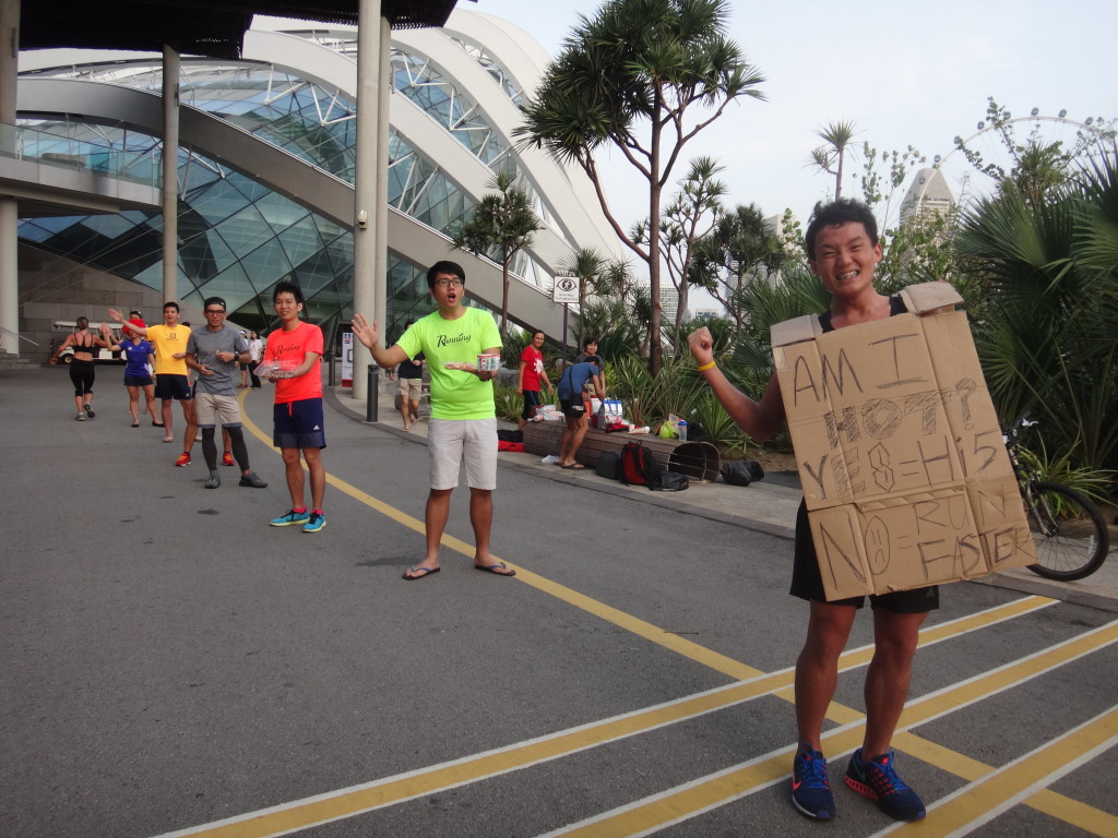 Male runners are full of support for their female counterparts.