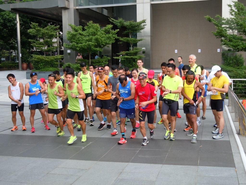 Flagging off a 5km fun run with Soh Rui Yong.