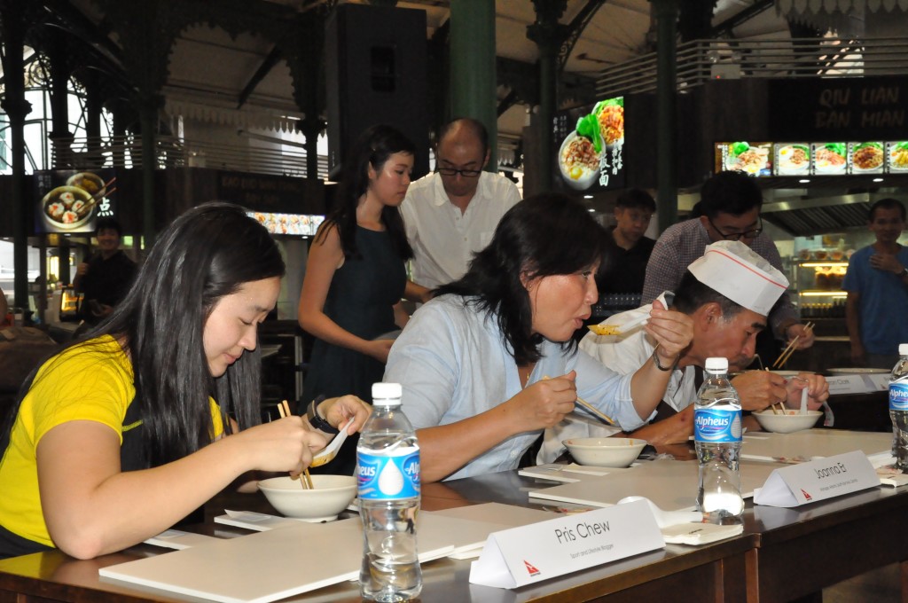 Judges tasting the Laksa.