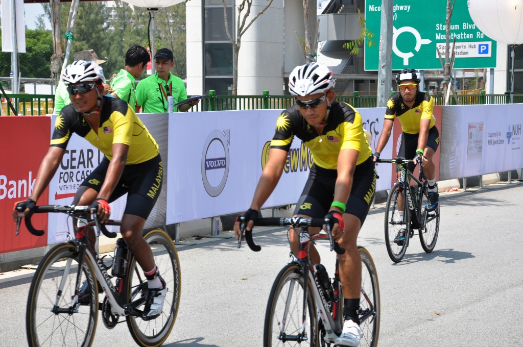 The Malaysians clinch the OCBC Speedway Championships title.