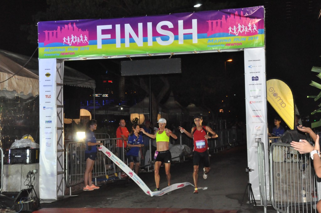 The first few finishers of Marina Run 21.1KM.