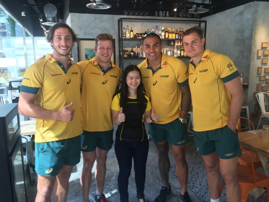 The four players are all smiles!