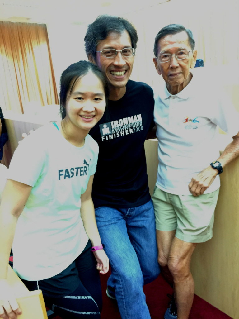 With Enrico Varella (centre) and Uncle Kor Hong Fatt (right). Enrico is highly inspired by Uncle Kor in his running.