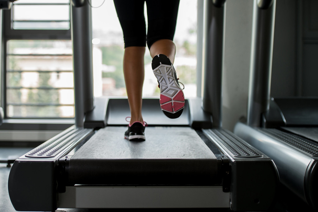 Some runners have been using a treadmill indoors. Photo Credit: www.popsugar.com
