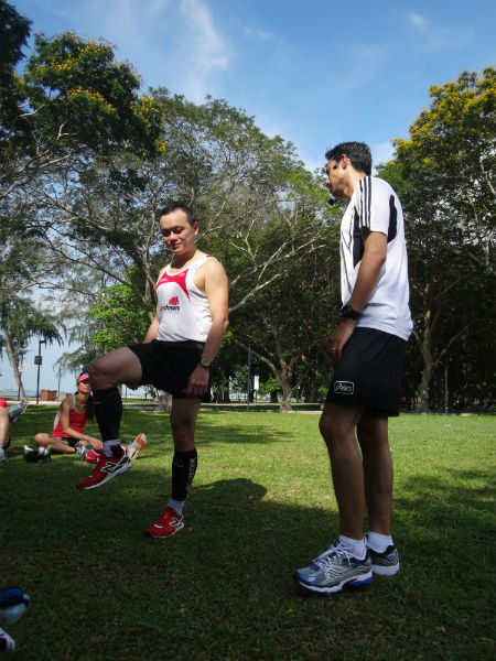 A runner is performing the functional tests, under Zaki's guidance.