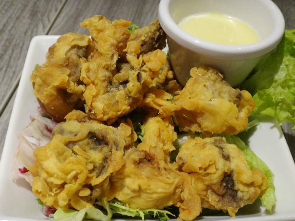 Deep fried mushrooms.